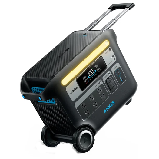 05 ANKER 767斜めPNG