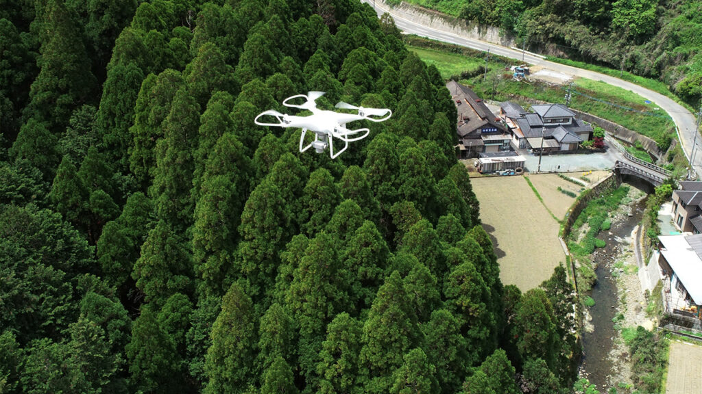 ドローン操縦士の仕事